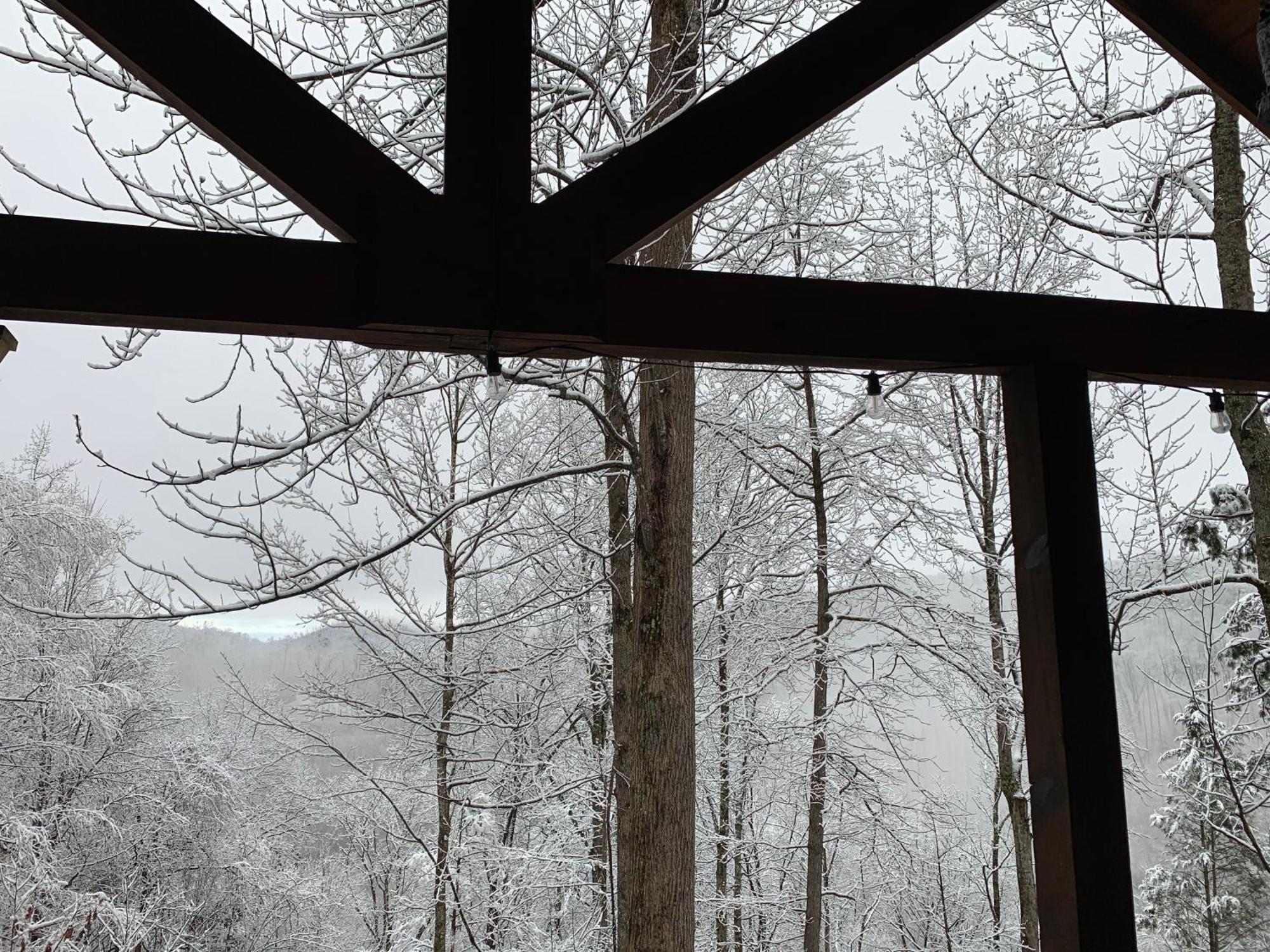 Black Bear Cove Gatlinburg Exterior photo